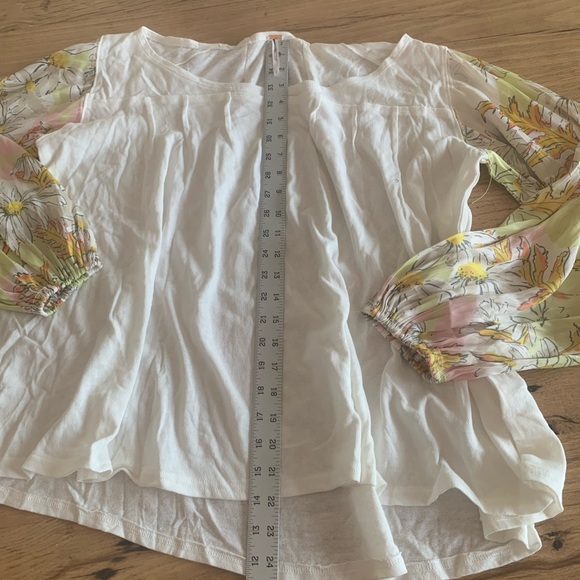 Free People Picking Petals Floral Balloon Sleeve Ivory Yellow Women’s L NWOT - Picture 3 of 13